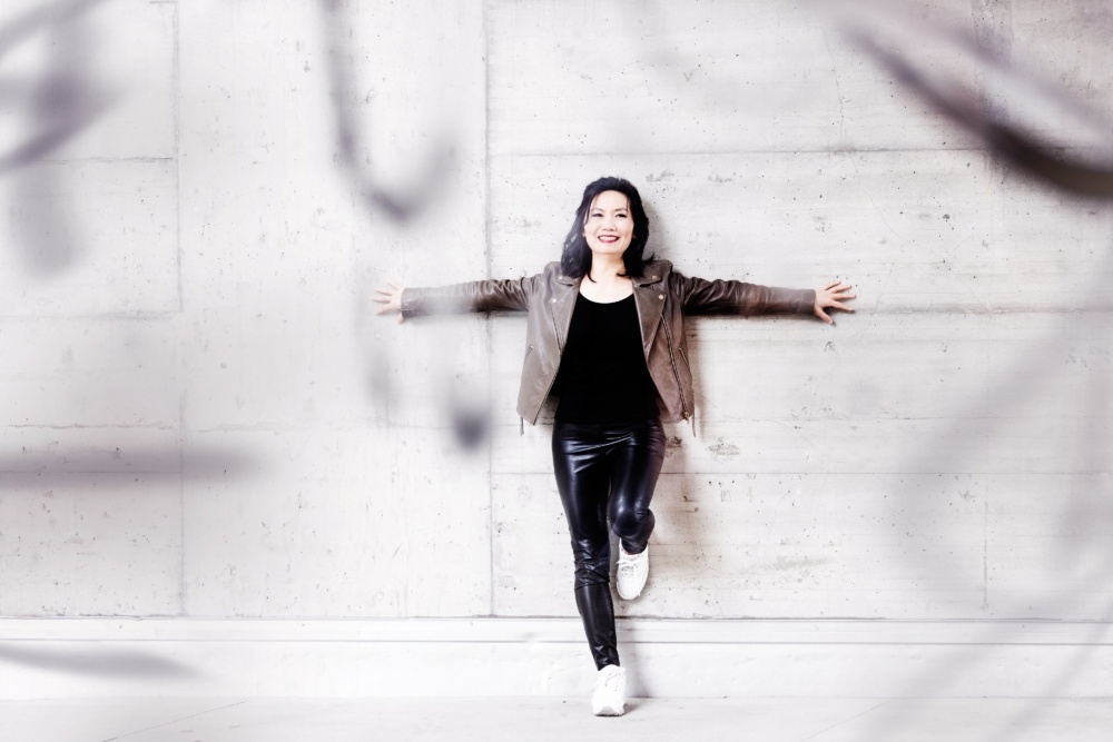 Lin Liao Julia Wesely 7